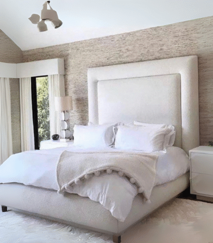 Luxury Broadly Bed